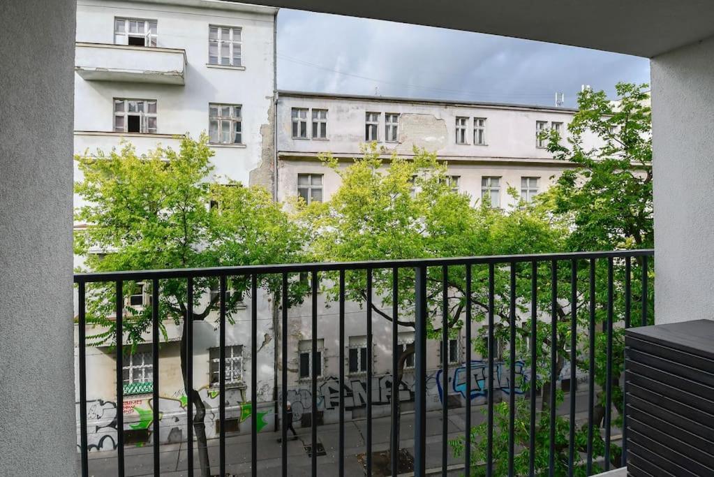 New Modern Apartment In City Center Pressburg Exterior foto